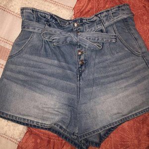 American Eagle Paper Bag Shorts
